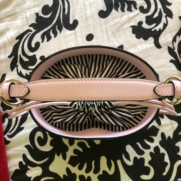 Kate Spade Pippa Bucket Bag - Picture 5 of 10